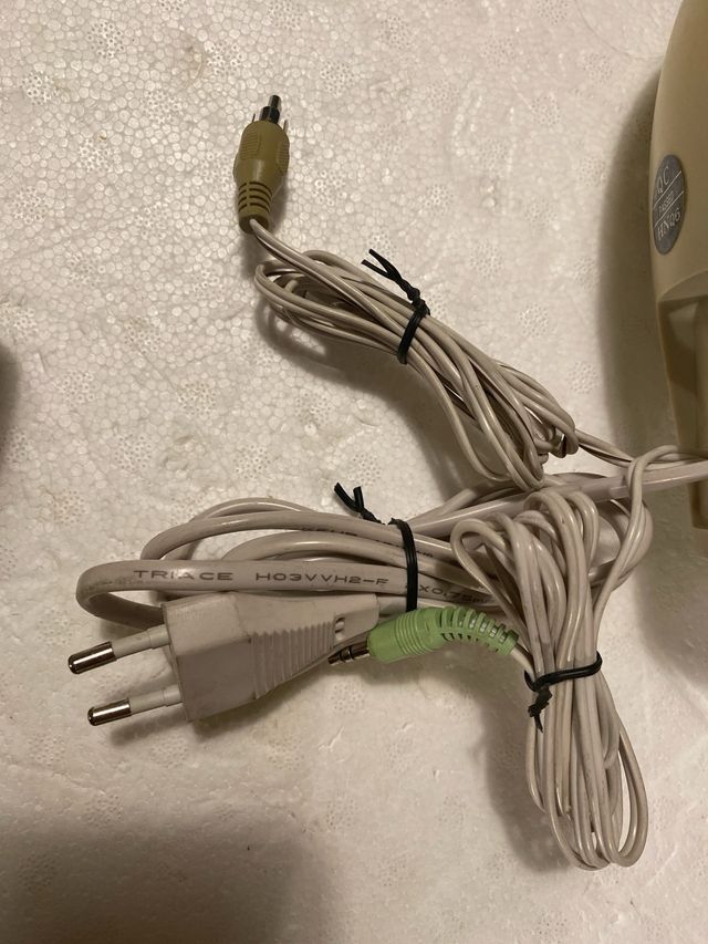 Altavoces PC Sound Pro 220v