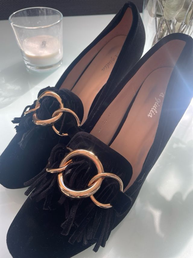 Zapatos terciopelo negro