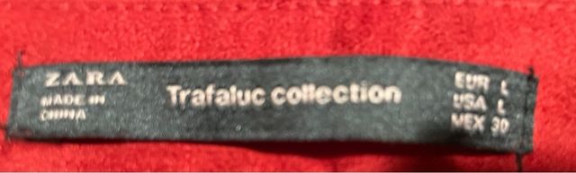 Falda mini roja Zara