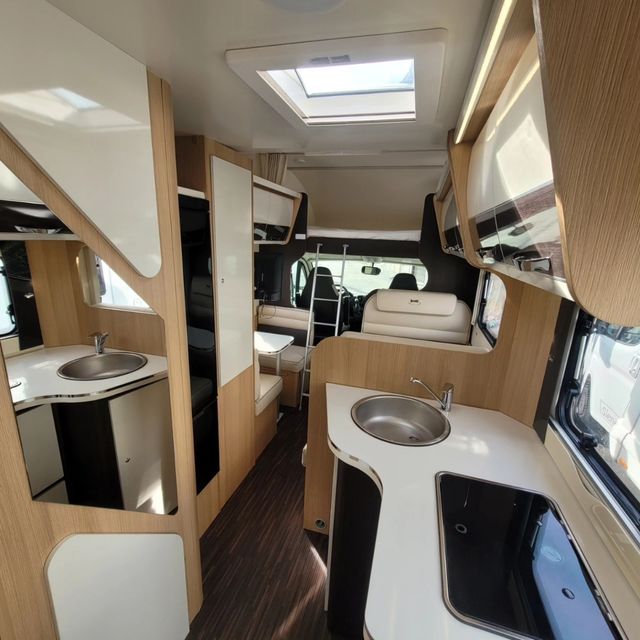 ALQUILER AUTOCARAVANA (AGENCIA)