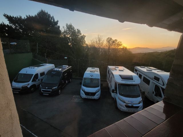 ALQUILER AUTOCARAVANA (AGENCIA)