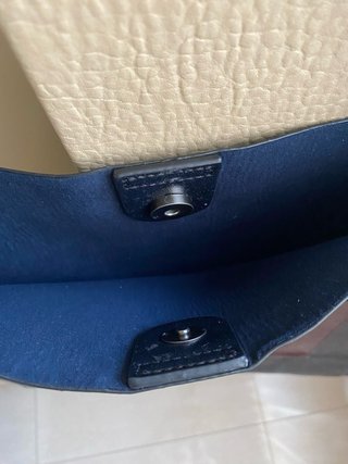 Bolso de Zara, cuadrado negro y granate