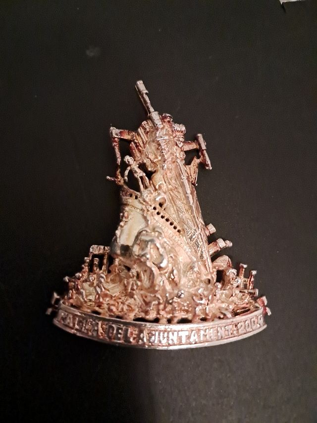 Insignia falla ayuntamiento 2004