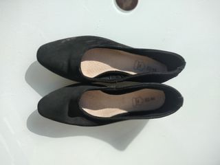 Bailarinas piel serraje negras. Poco uso