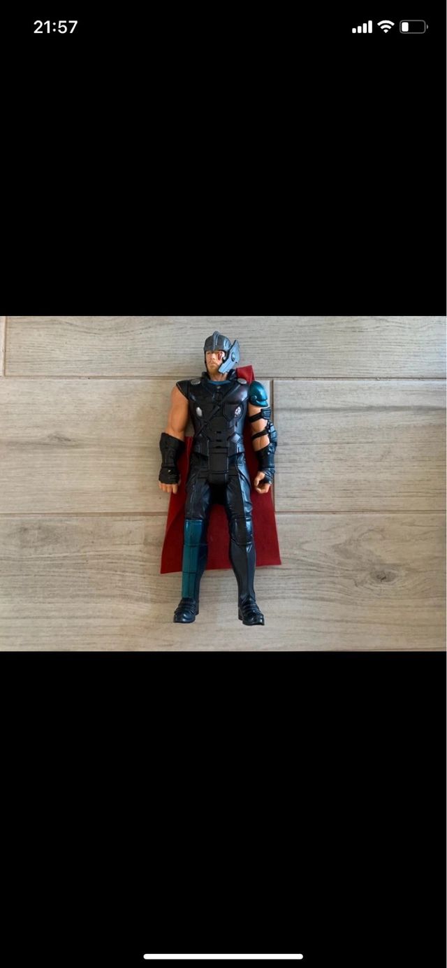 Personaggio Thor parlante