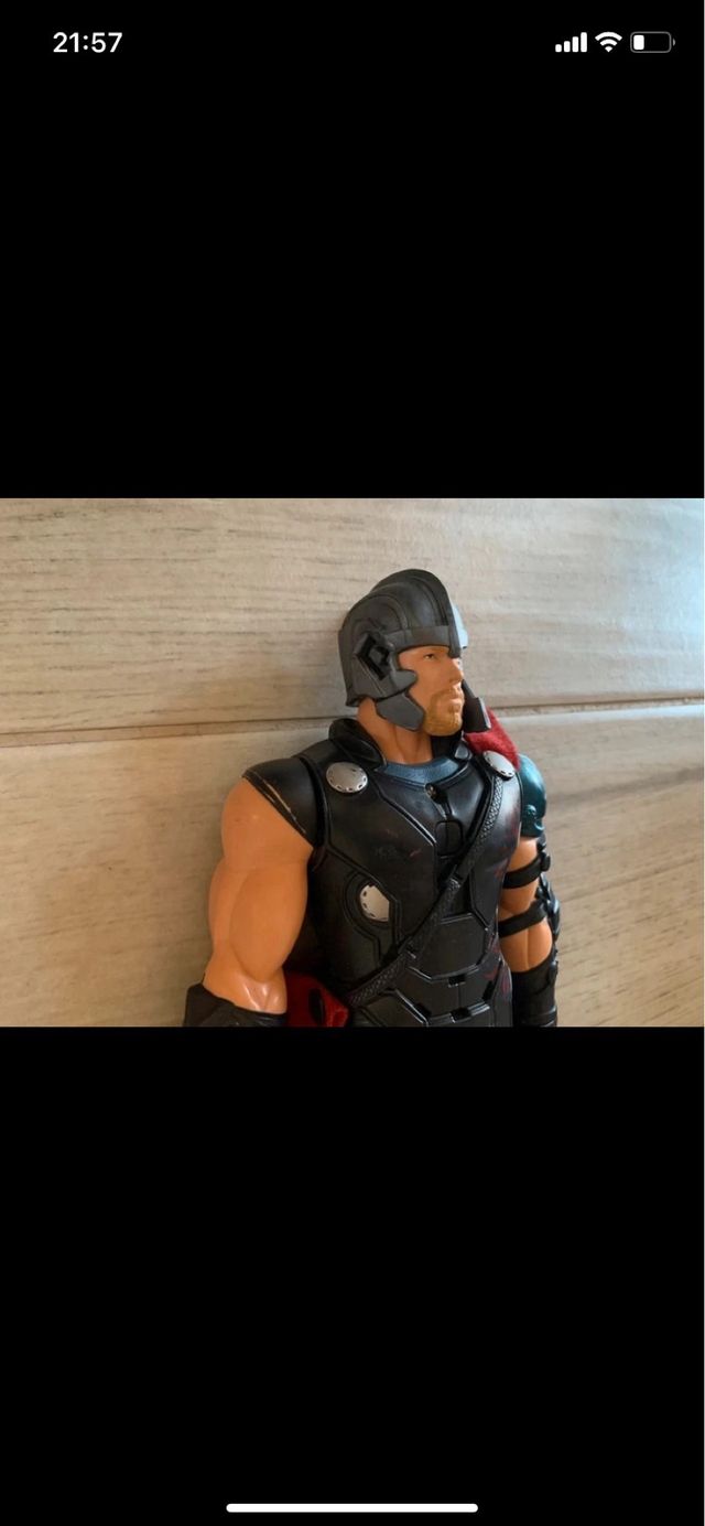 Personaggio Thor parlante