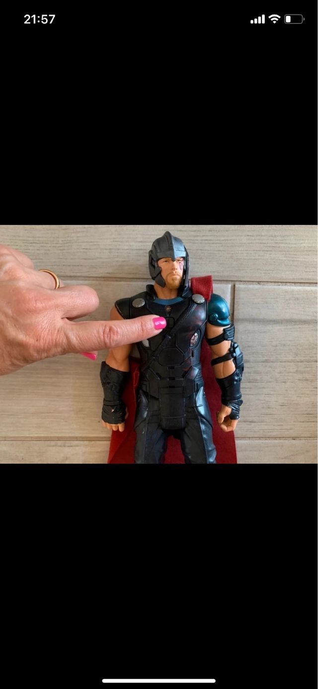 Personaggio Thor parlante