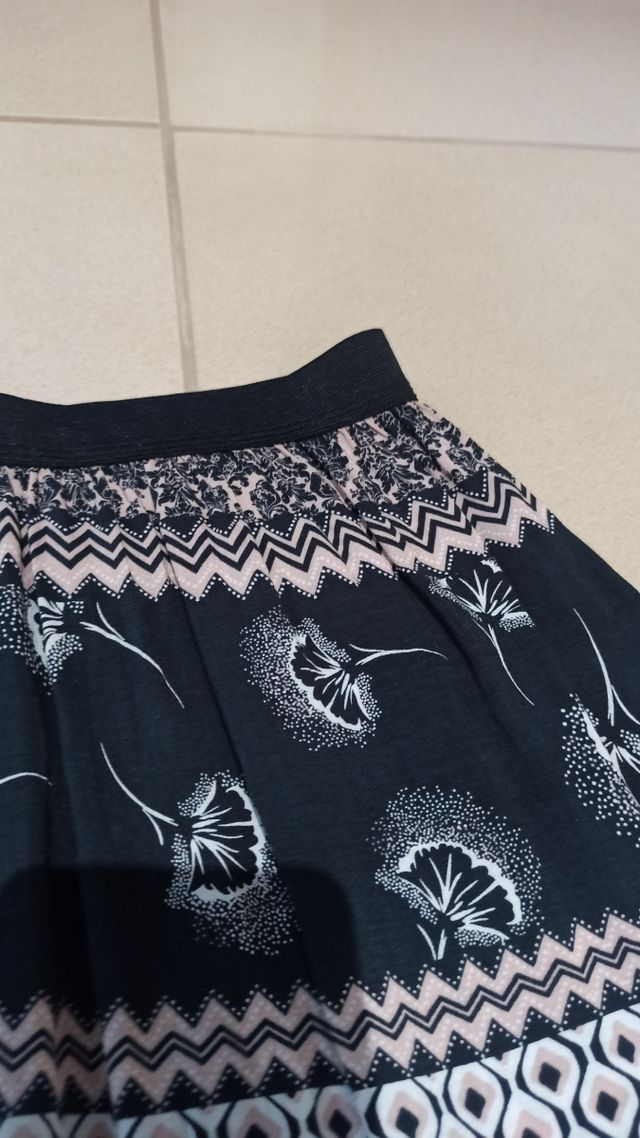 Gonna Tezenis fantasia con pizzo