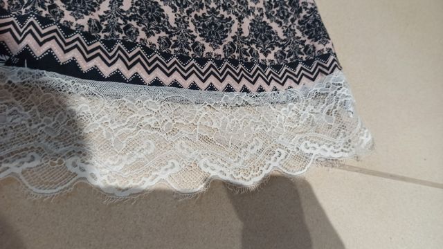 Gonna Tezenis fantasia con pizzo