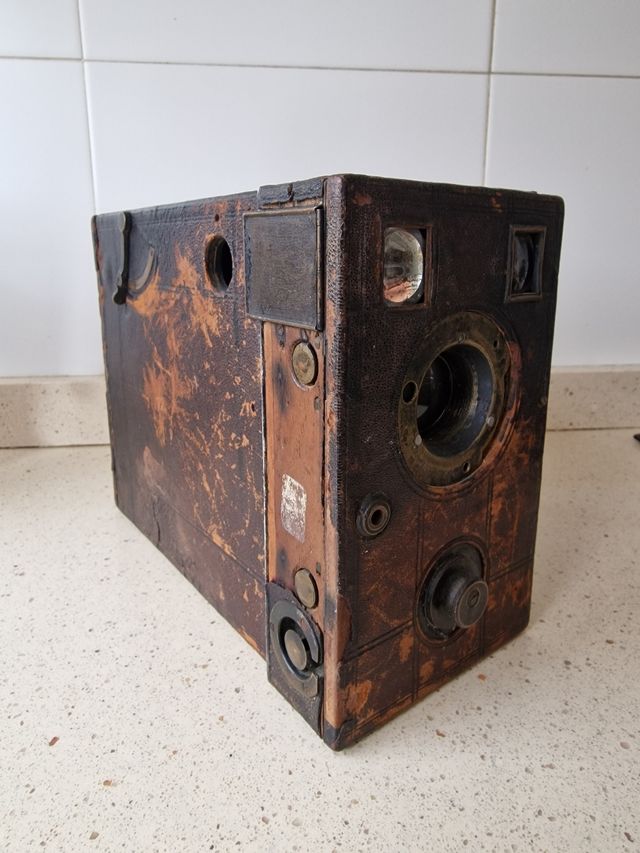 CÁMARA FOTOS DETECTIVE EXTRAGRANDE Y MUY ANTIGUA