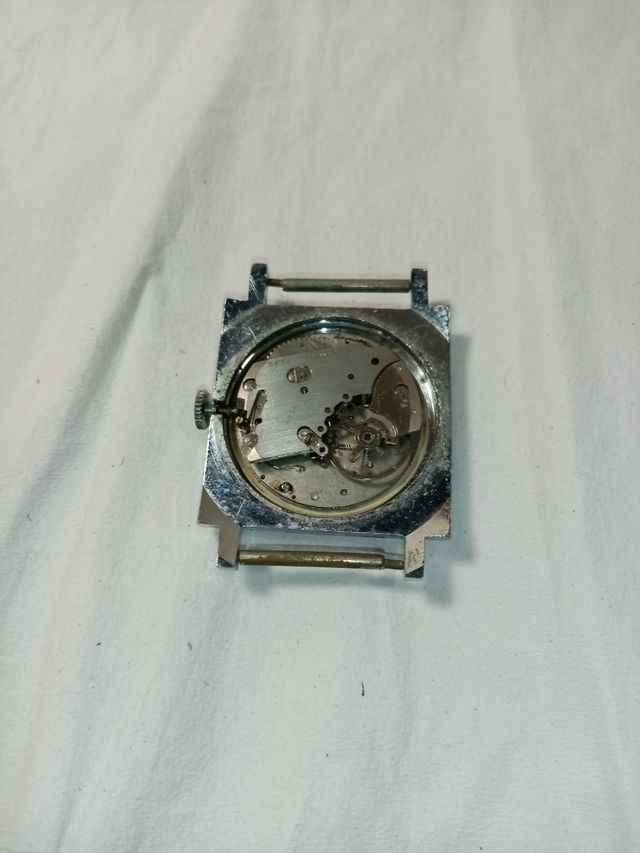 RELOJ MECANICO MARCA CASWATCH