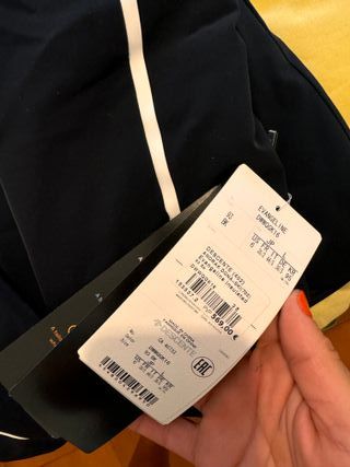 Chaqueta de ski NUEVA para mujer. Marca Descente