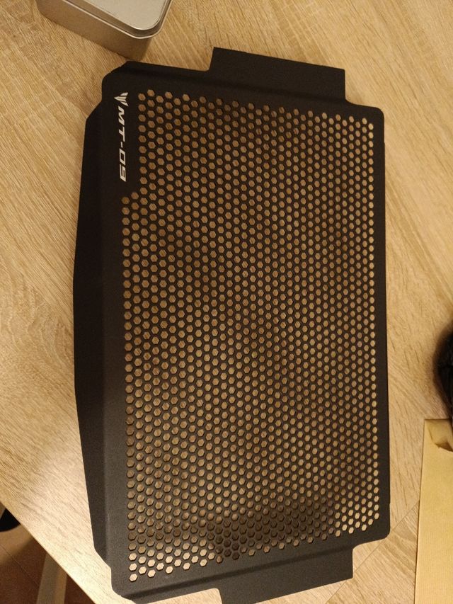 Protector para radiadores de motocicleta