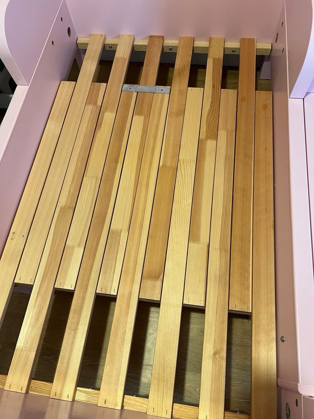 2 camas extensibles de ikea rosas