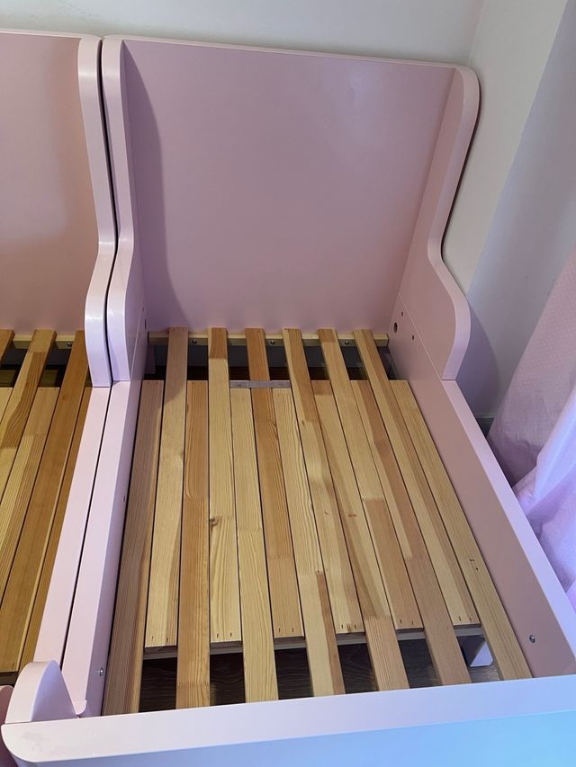 2 camas extensibles de ikea rosas