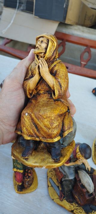 Figuras de belén antiguas