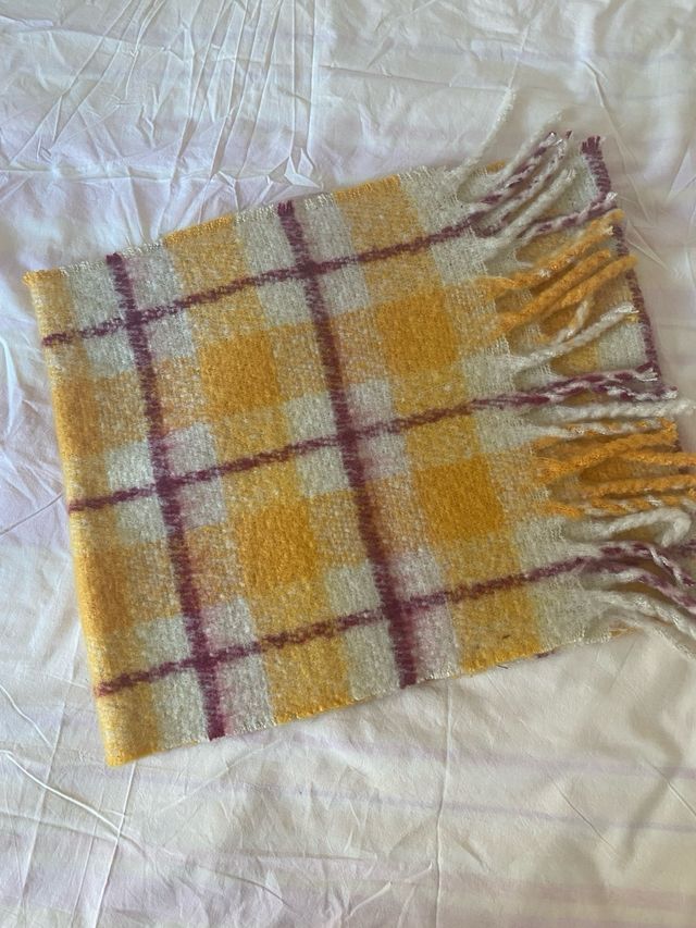 Bufanda cuadros oversize Mango