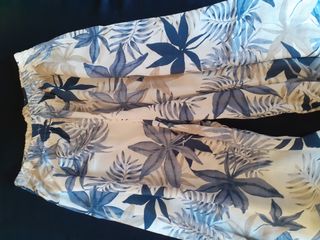 Pantalón palazzo de pernera ancha