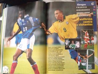 REVISTA MUNDIAL FUTBOL FRANCIA 1998