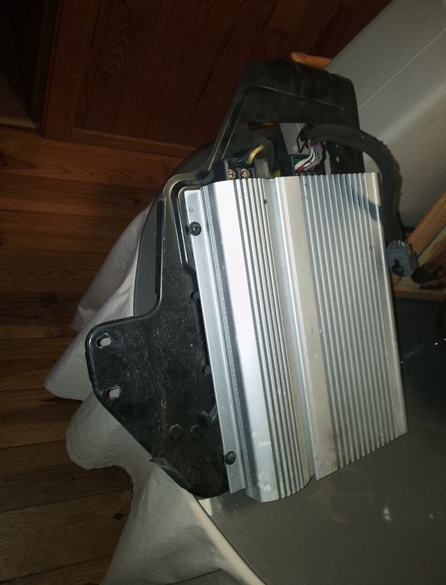 Amplificador original Volvo C70