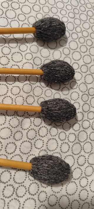 4 Baquetas de marimba Adams Robert Van