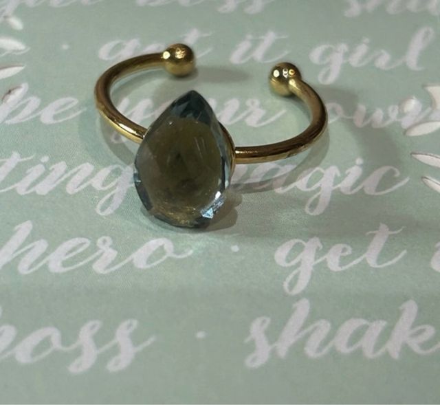 Anillo acero y lágrima cristal azúl