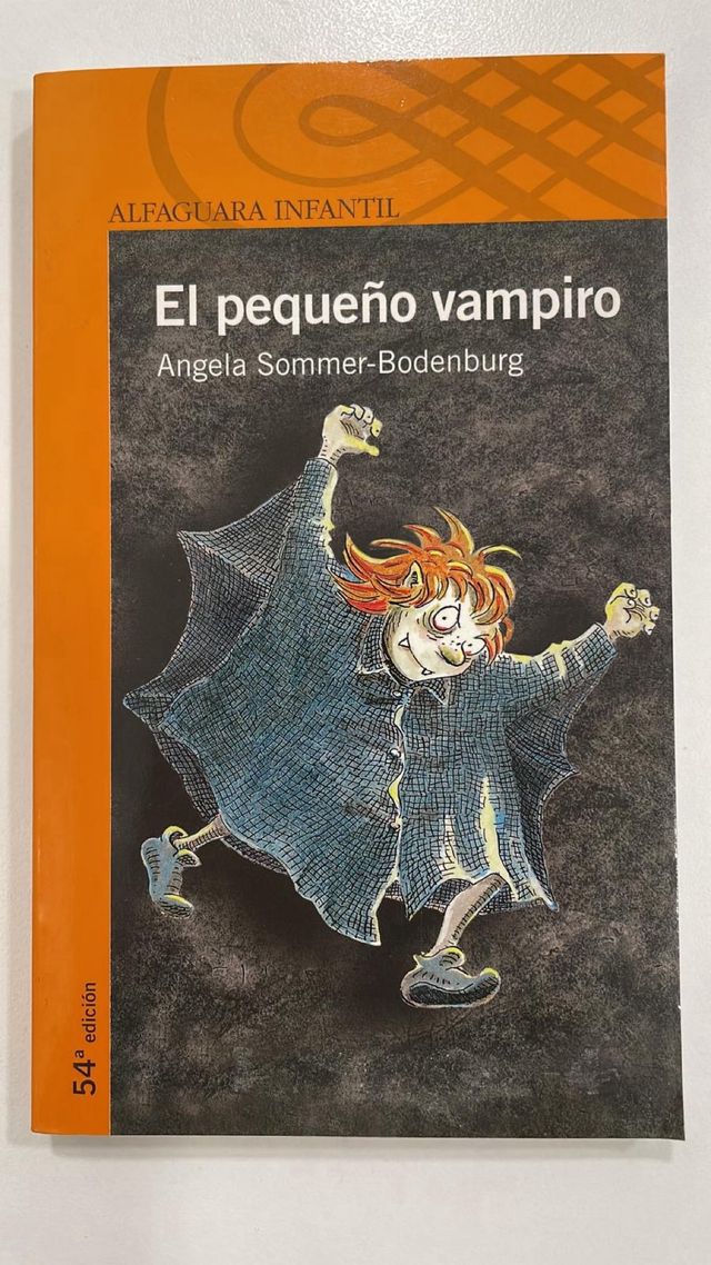 PEQUEÑO VAMPIRO (Spanish Edition)