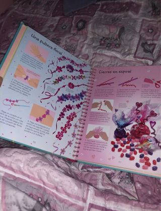 COSAS DE NIÑAS (Spanish Edition)