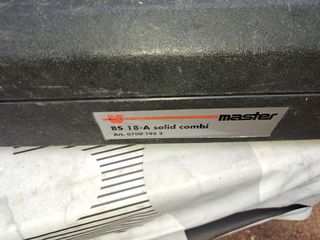 Taladro percutor a bateria