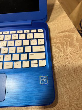 Ordenador portátil HP azul