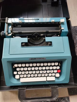 Maquina de escribir olivetti