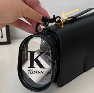 Mira este hermoso bolso.