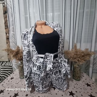 Conjunto de pantalón corto y americana