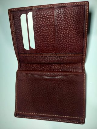 BILLETERA CARTERA DE CUERO ESTUDIOS UNIVERSAL
