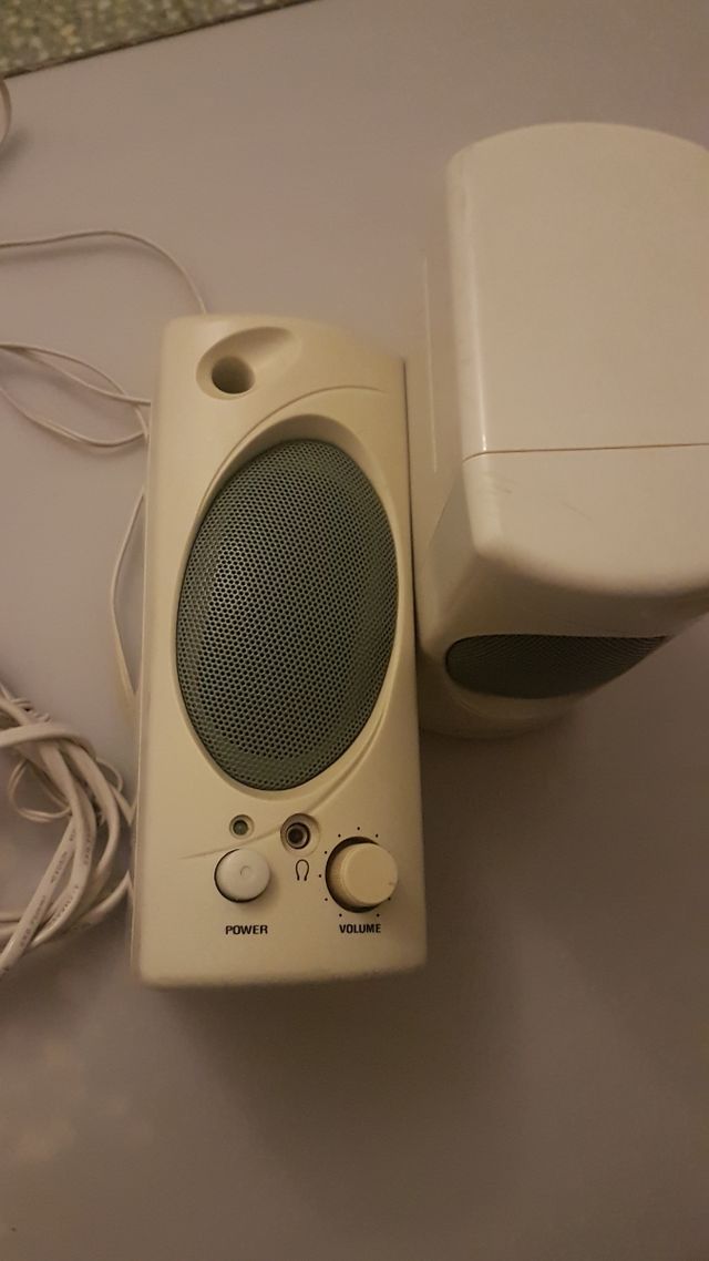 altaboz para ordinador la marca HI FI BUEN sonido