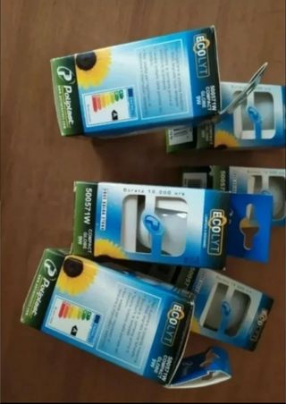 Lotto 6 lampadine accessori nuovi