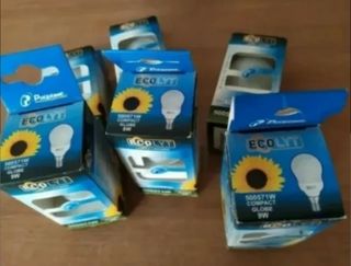 Lotto 6 lampadine accessori nuovi