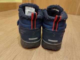 Botas de montaña trekking y nieve impermeables T25