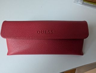 Funda para gafas Guess