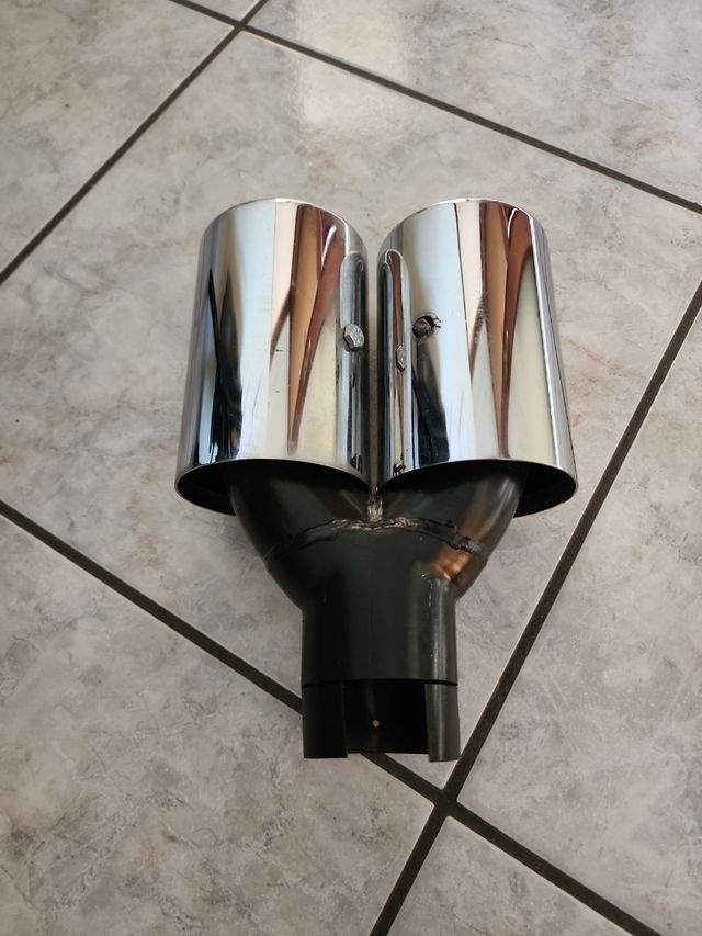 Scarico artigianale doppio per auto