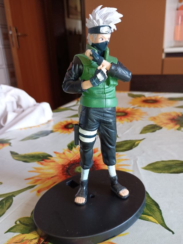 Action figures Hatake Kakashi