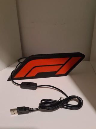 Candeeiro Led F1 com Ligação Usb | Novo