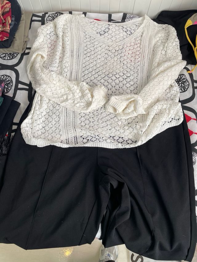 Pantalon negro vestir con plumas 3XL