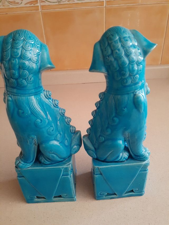 Pareja de perros Fú o furias chinas.