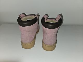 Botas Rosadas Usadas