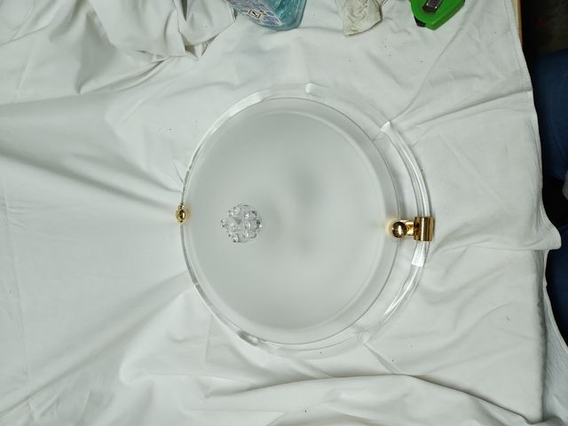 LAMPADA DA SOFFITTO IN VETRO.