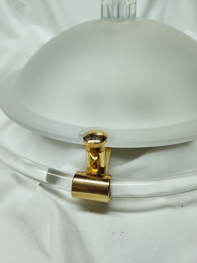 LAMPADA DA SOFFITTO IN VETRO.