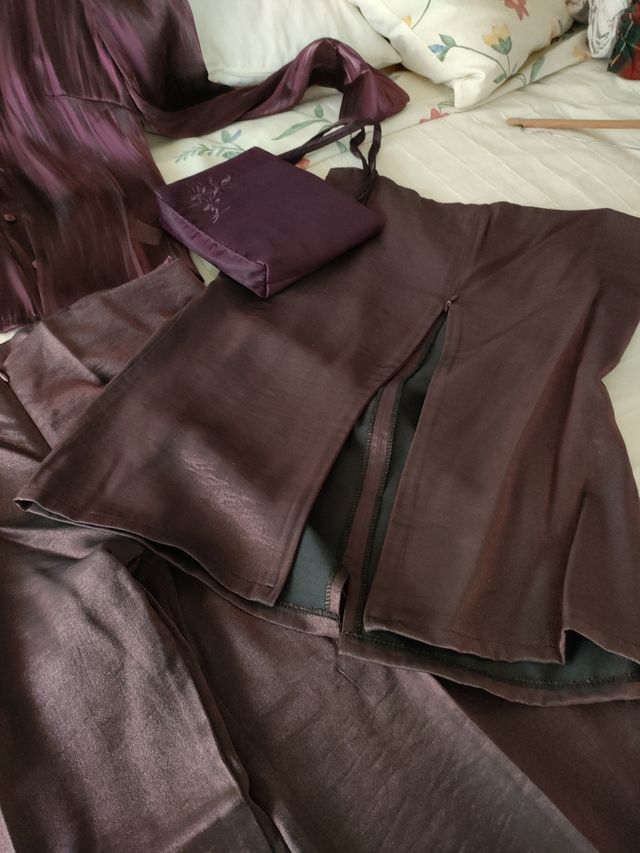 Conjunto de pantalón largo, camisa