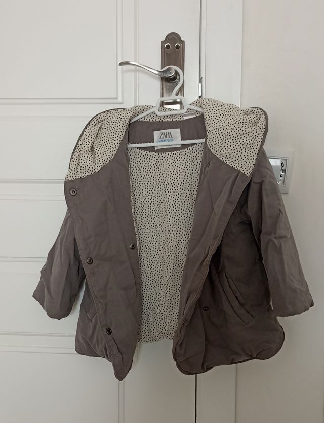 Abrigo color topo ZARA