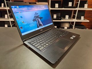 Portátil Fujitsu i7 con GARANTIA